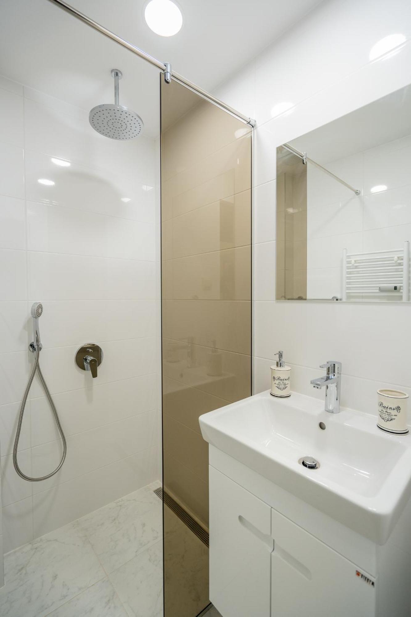 Top Location Central New & Spacious 3 Bdr Apt Medical Academy Sofia Zewnętrze zdjęcie
