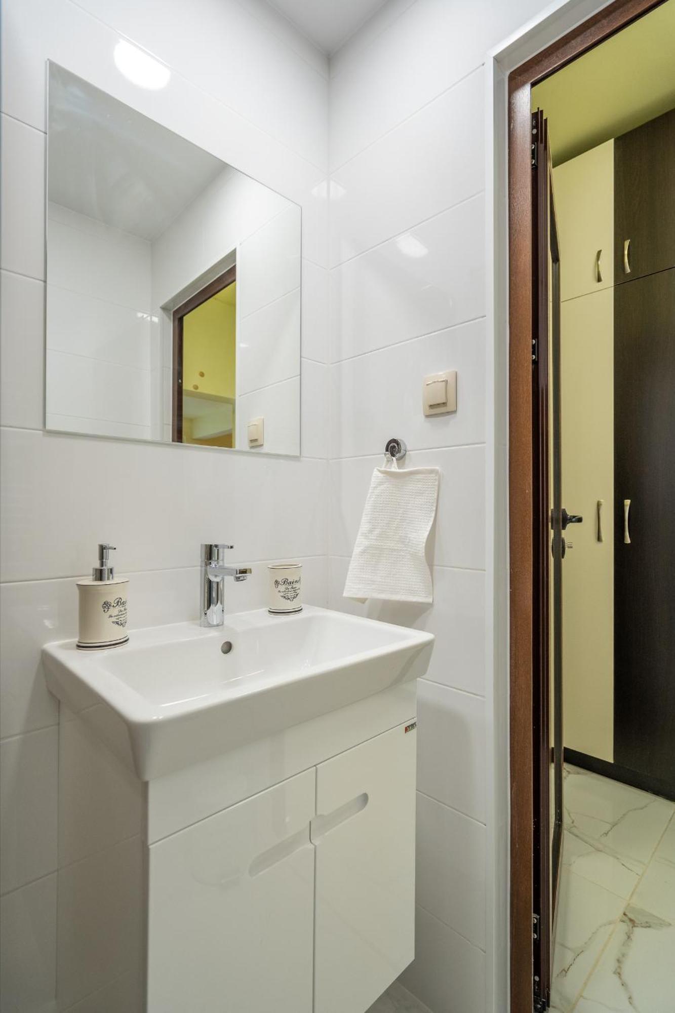 Top Location Central New & Spacious 3 Bdr Apt Medical Academy Sofia Zewnętrze zdjęcie