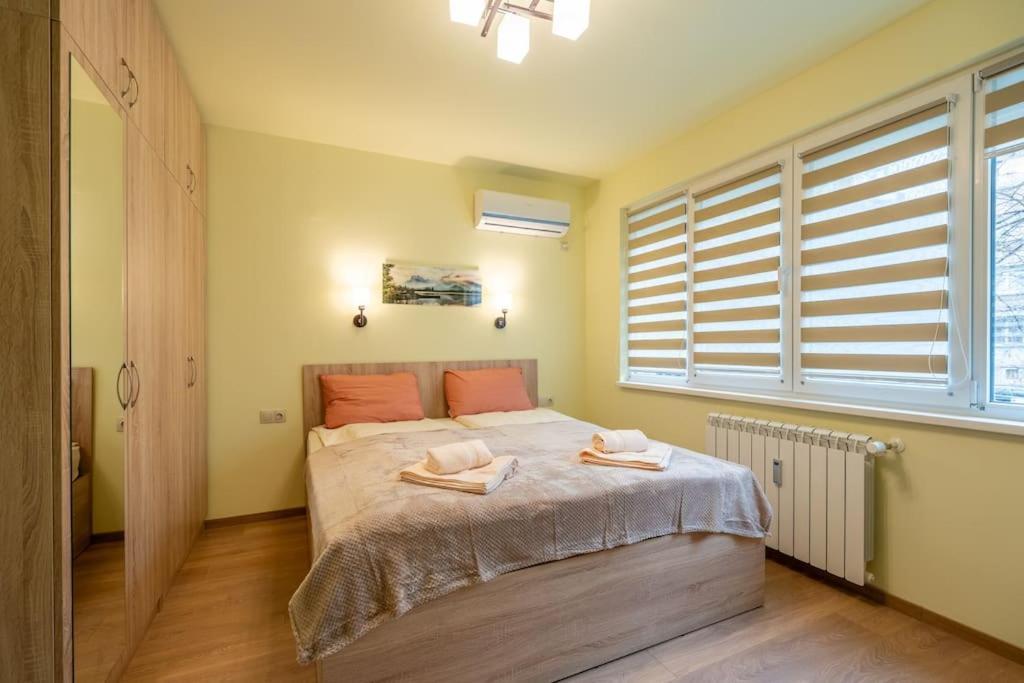 Top Location Central New & Spacious 3 Bdr Apt Medical Academy Sofia Zewnętrze zdjęcie