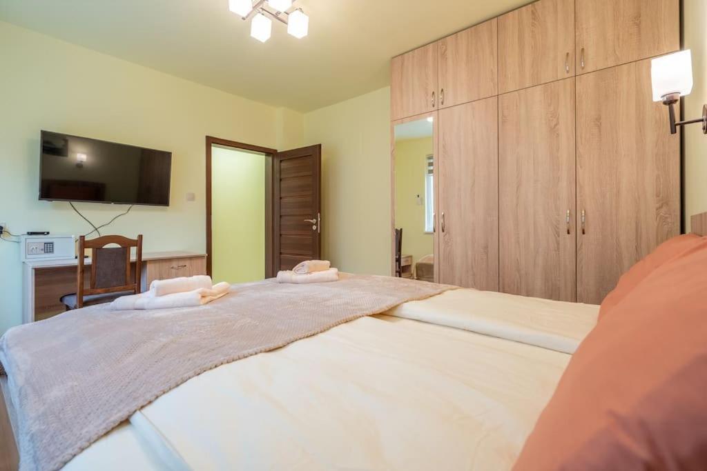 Top Location Central New & Spacious 3 Bdr Apt Medical Academy Sofia Zewnętrze zdjęcie